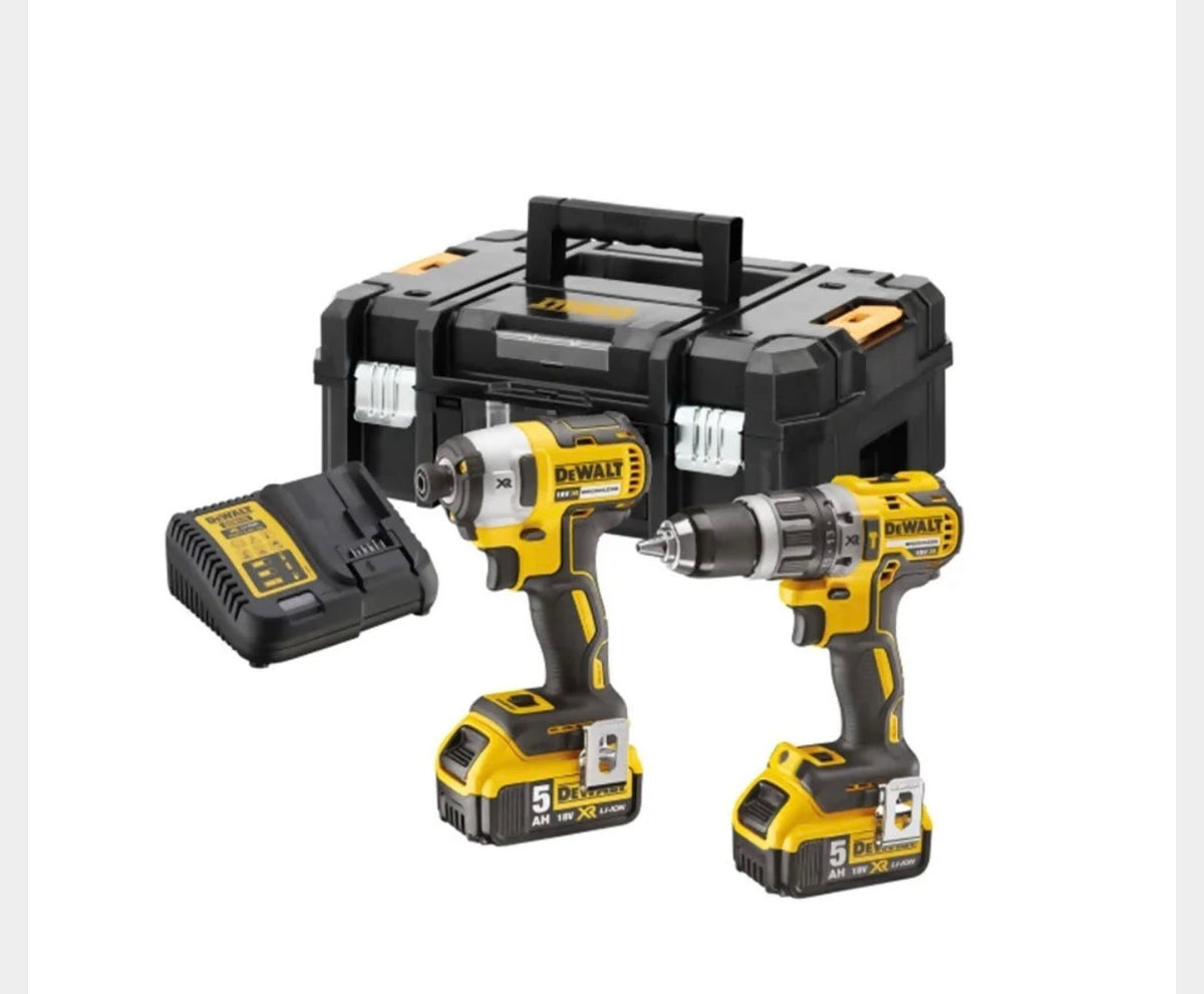 Professional DeWalt 18V XR brushless twin kit, ideal for trade, site and serious DIY use.